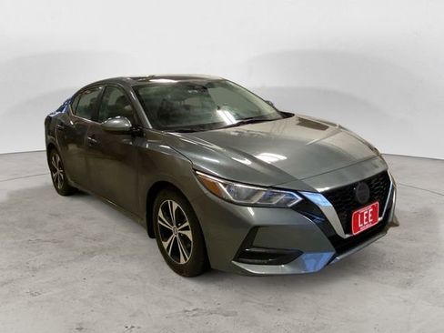 Certified 2022 Nissan Sentra SV w/ Trunk Package image 7