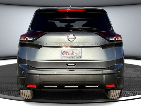 New 2026 Nissan Rogue S image 4