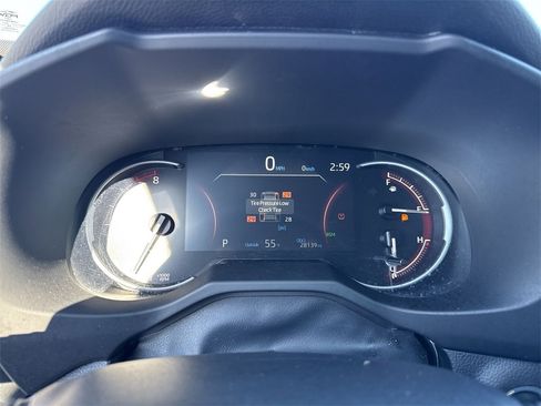 Used 2024 Toyota RAV4 Adventure image 15