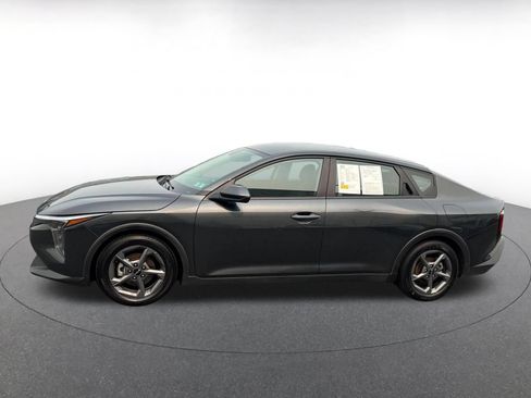 Used 2025 Kia K4 FWD image 8