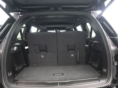 New 2025 Jeep Grand Cherokee L Laredo w/ Luxury Tech Group I image 25