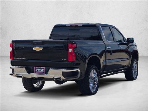 Used 2021 Chevrolet Silverado 1500 LTZ w/ LTZ Premium Package AWD/4WD image 4