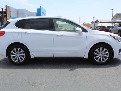 Used 2019 Buick Envision Essence FWD image 2