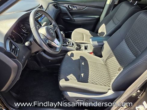 Used 2020 Nissan Rogue SV FWD image 10