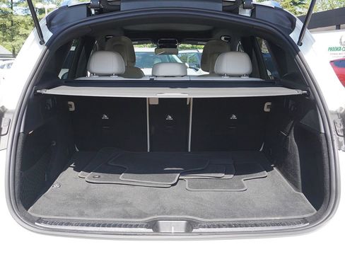 Used 2023 Mercedes-Benz GLC 300 4MATIC image 20