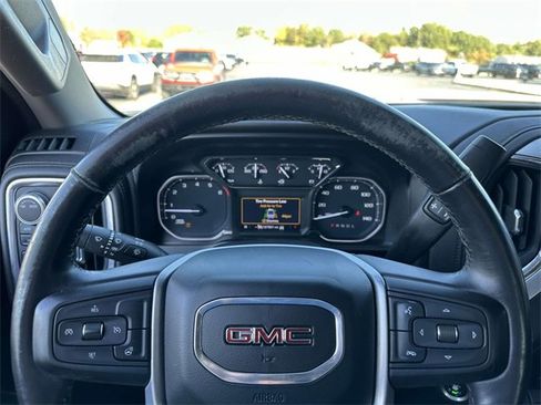 Used 2021 GMC Sierra 2500 SLT image 17