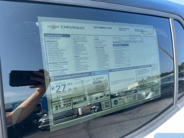 New 2027 Chevrolet Equinox LT w/ Safety and Technology Package FWD image 35