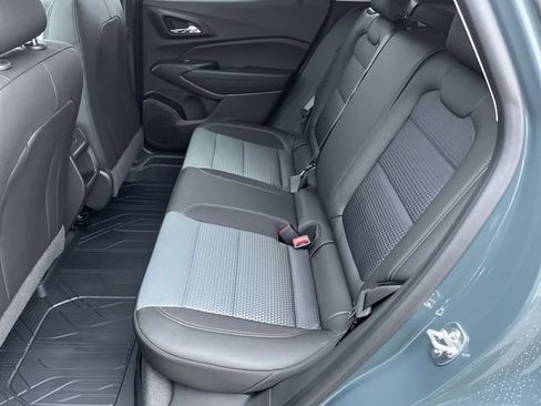 New 2026 Chevrolet Trax LT w/ Sunroof Package FWD image 25
