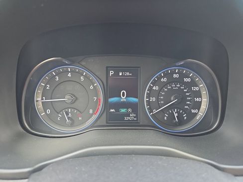 Used 2023 Hyundai Kona SEL AWD/4WD image 16