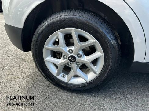 Used 2020 Kia Soul S image 19