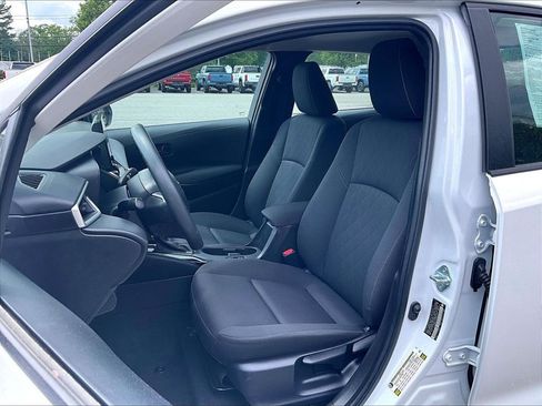 Used 2024 Toyota Corolla LE FWD image 10