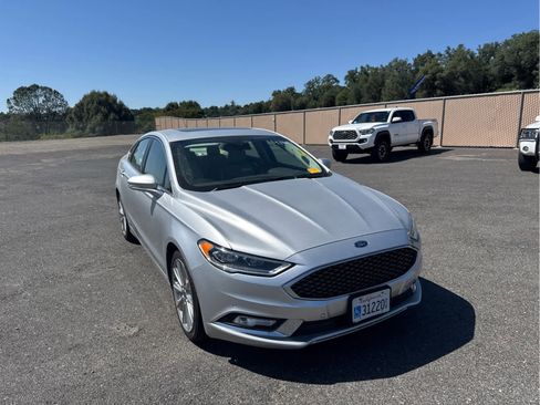 Certified 2017 Ford Fusion Platinum AWD/4WD image 3