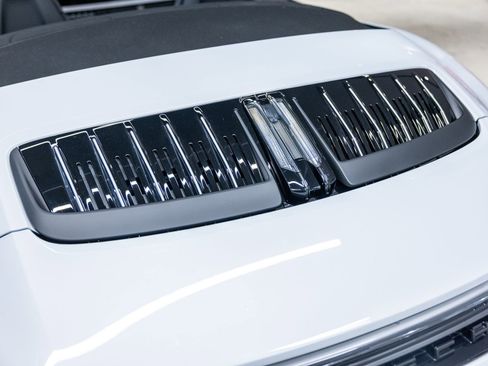 Certified 2025 Porsche 911 Carrera 4 GTS image 24