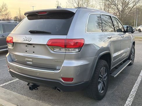 Used 2019 Jeep Grand Cherokee Limited w/ Luxury Group II image 4