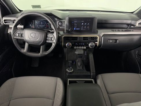 Used 2026 Toyota Tacoma SR5 AWD/4WD image 12