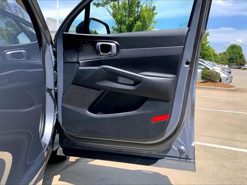 Used 2023 Kia Sorento S w/ Panoramic Sunroof Package FWD image 22
