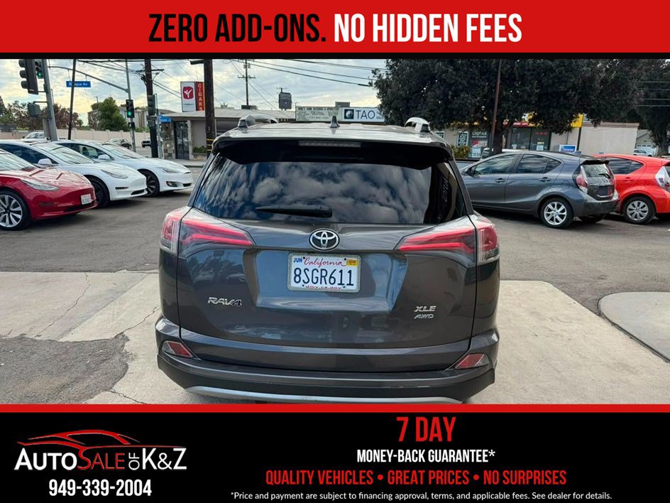 Used 2017 Toyota RAV4 XLE w/ Carpet Mat Package AWD/4WD image 10