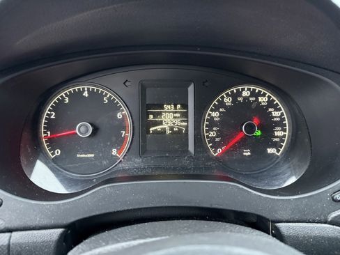 Used 2014 Volkswagen Jetta S image 8