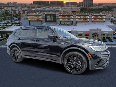 Used 2024 Volkswagen Tiguan SE R-Line