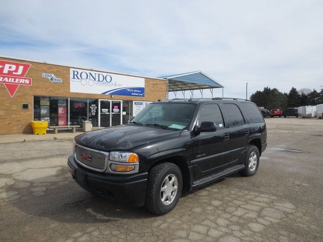 Used 2004 GMC Yukon Denali AWD/4WD image 2