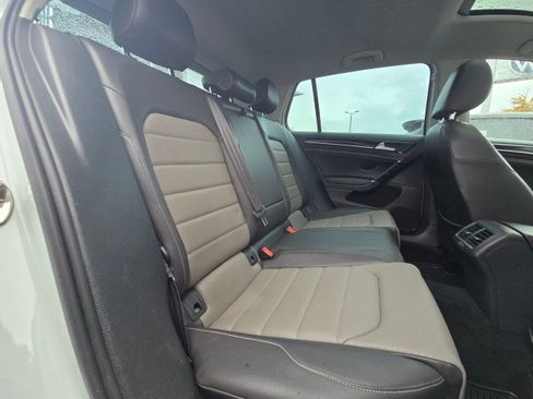 Used 2015 Volkswagen Golf SEL image 15