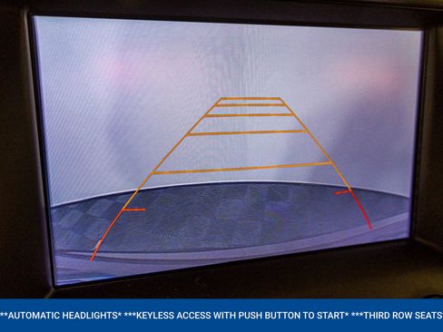 Used 2017 GMC Acadia SLE image 7