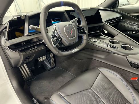New 2026 Chevrolet Corvette E-Ray w/ Stealth Interior Trim Package AWD/4WD image 10