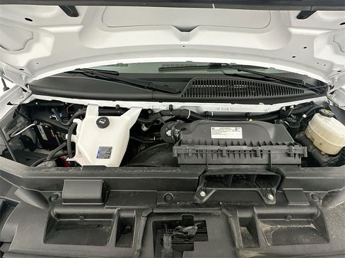 Used 2024 Chevrolet Express 2500 image 30