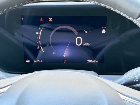 Certified 2025 Buick Envista Preferred w/ Convenience I Package image 9