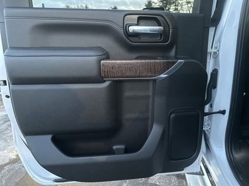 Used 2021 GMC Sierra 2500 Denali w/ Technology Package image 16