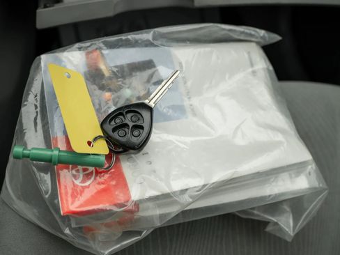 Used 2013 Toyota Corolla LE Special Edition image 21