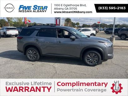 New 2025 Nissan Pathfinder SV