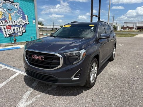 Used 2018 GMC Terrain SLE w/ Driver Convenience Package FWD image 7