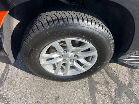 Used 2023 Chevrolet Tahoe LT image 16