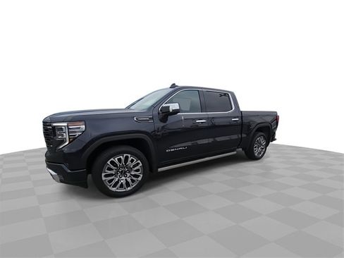 Used 2023 GMC Sierra 1500 Denali Ultimate image 4