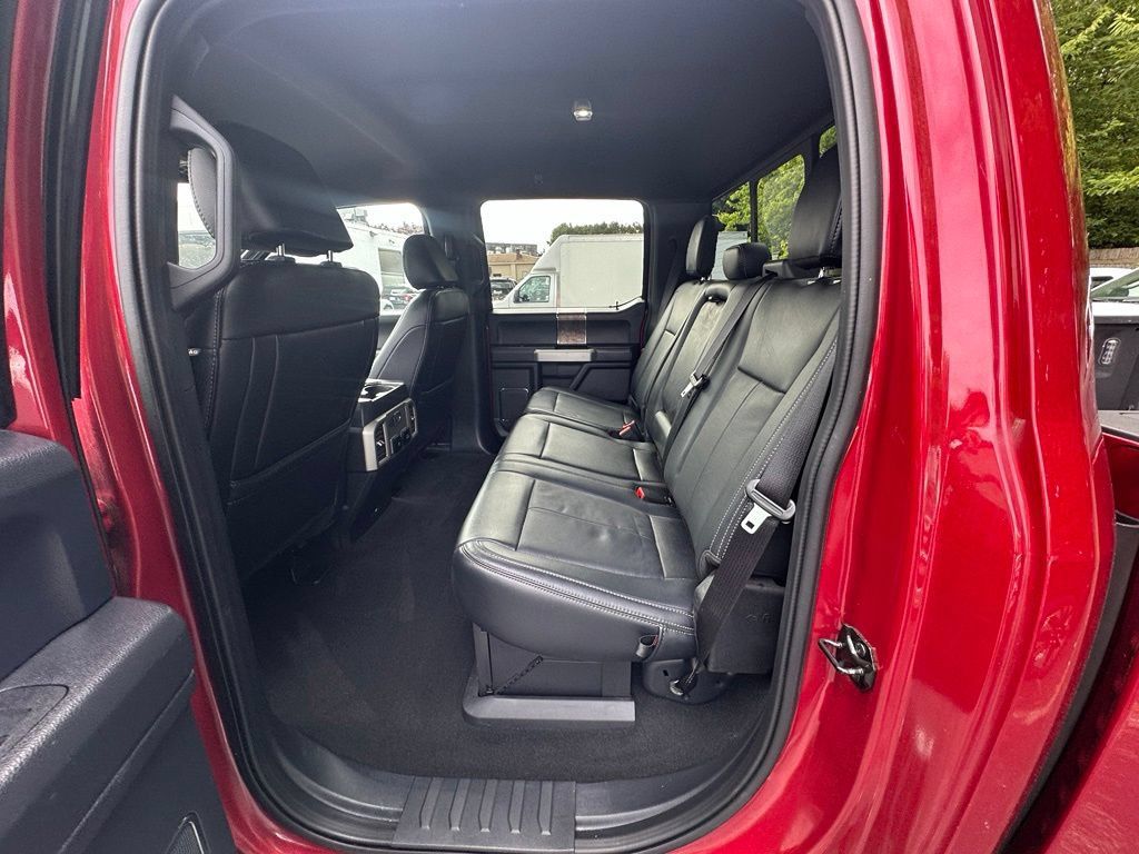 Used 2022 Ford F350 Lariat w/ Lariat Ultimate Package AWD/4WD image 9