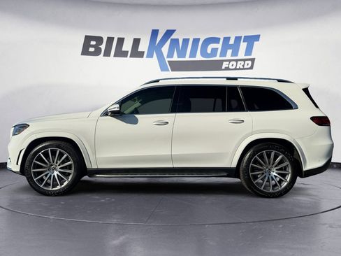 Used 2021 Mercedes-Benz GLS 580 4MATIC image 2