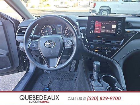 Used 2024 Toyota Camry SE w/ Convenience Package image 5