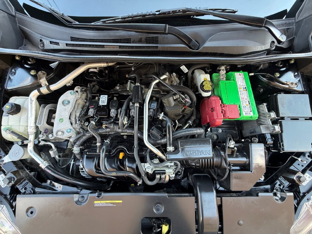 Used 2021 Nissan Sentra SV FWD image 9