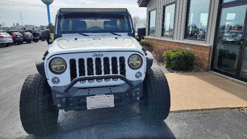 Used 2018 Jeep Wrangler Unlimited Sport AWD/4WD image 3
