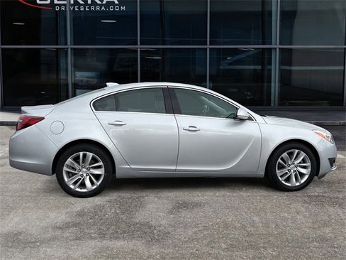 Used 2016 Buick Regal Premium w/ Driver Confidence Package #1 image 6
