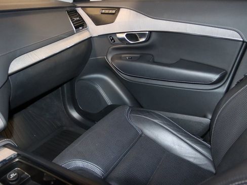 Used 2023 Volvo XC90 B6 Ultimate image 50