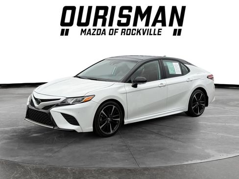 Used 2020 Toyota Camry XSE w/ Driver Assist Package FWD image 2