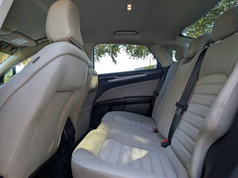 Used 2020 Ford Fusion S image 16