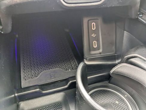 New 2026 Mercedes-Benz GLC 300 image 25