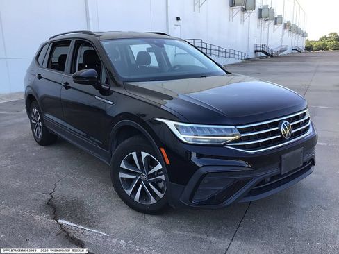 Used 2022 Volkswagen Tiguan S FWD image 5