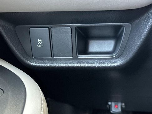 New 2026 Honda HR-V LX image 28