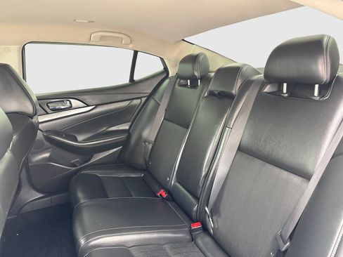 Used 2018 Nissan Maxima 3.5 SV FWD image 19