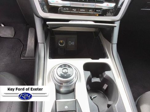 Certified 2023 Ford Explorer XLT AWD/4WD image 34