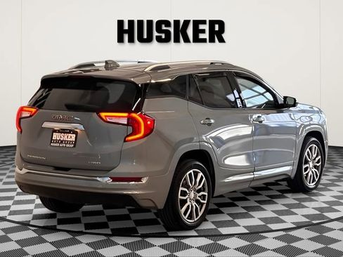 Used 2024 GMC Terrain Denali w/ Denali Premium Package image 5